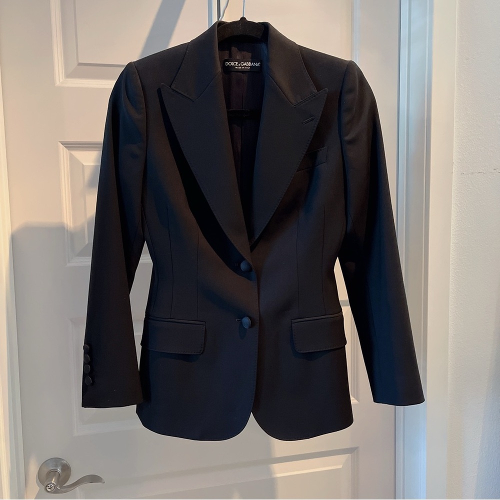 Dolce & Gabbana Black Virgin Wool Waist Cinching Blazer Jacket
